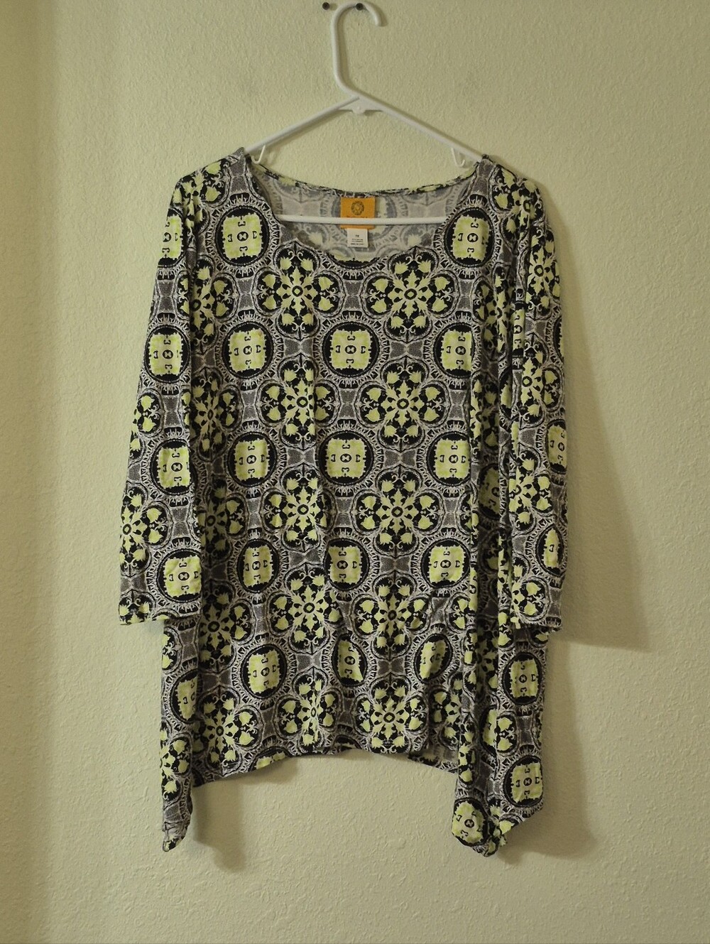 Ruby Rd. Yellow & Black Geometric Scoop Neck Tunic
